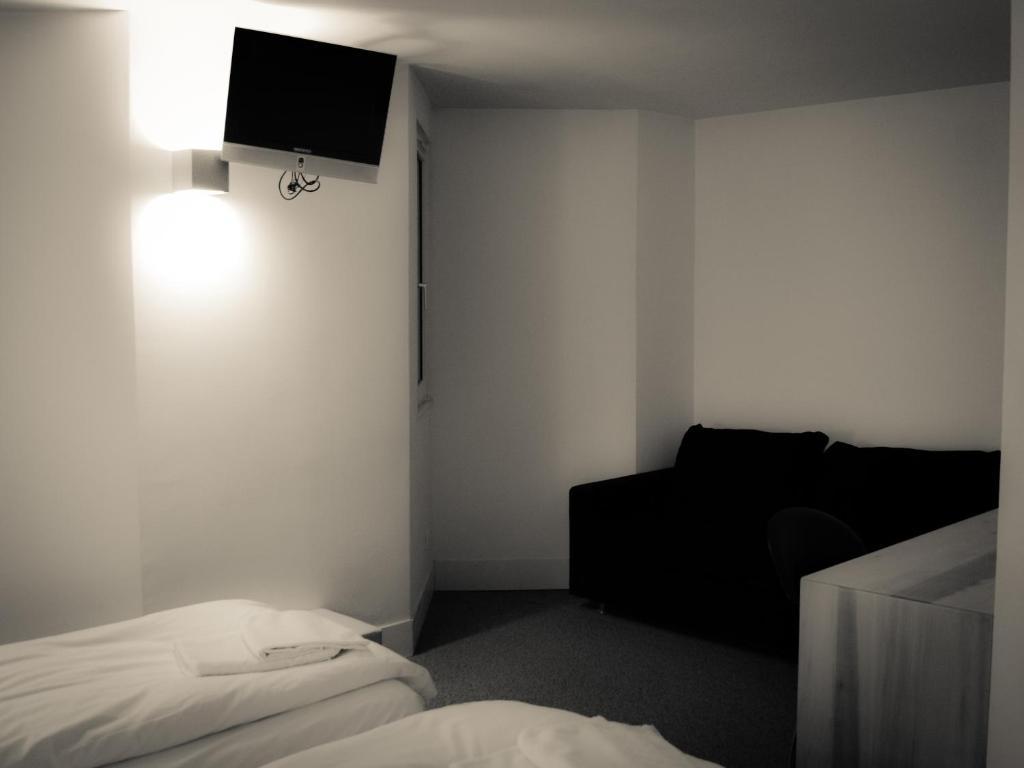 Hotel Turan เลส์เดอซาลป์ ห้อง รูปภาพ