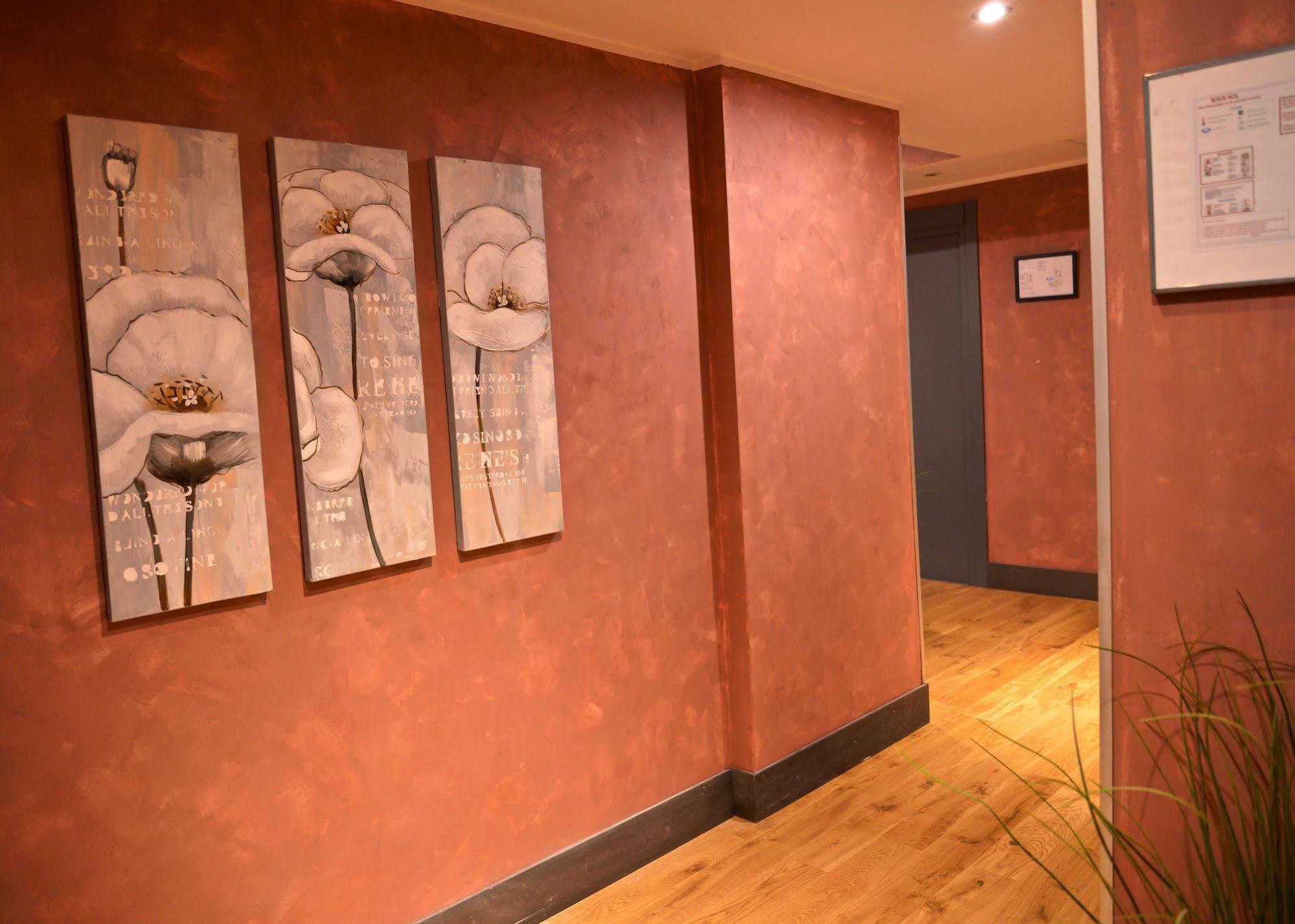 Hotel Turan เลส์เดอซาลป์ ภายนอก รูปภาพ